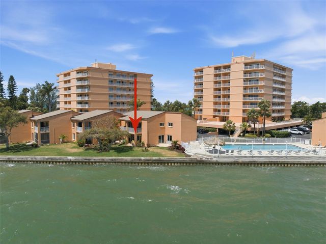 7400 SUNSHINE SKYWAY LANE S 121, St Petersburg, FL 33711