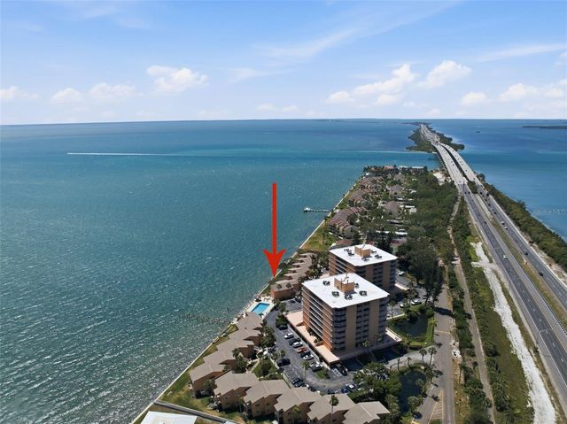 7400 SUNSHINE SKYWAY LANE S 121, St Petersburg, FL 33711