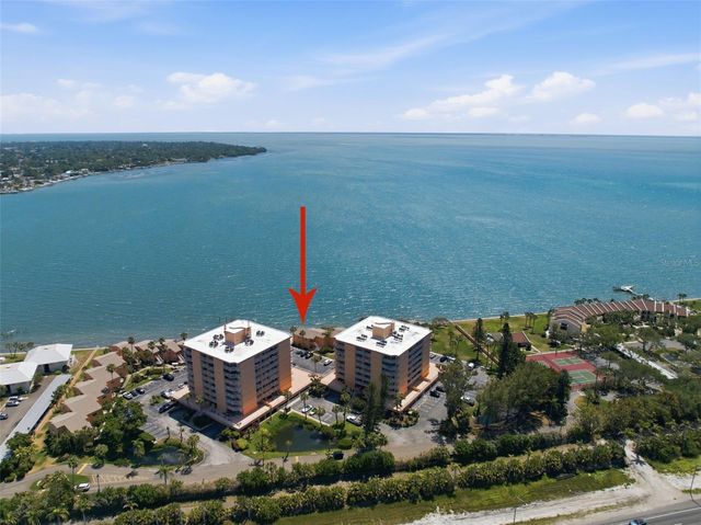 7400 SUNSHINE SKYWAY LANE S 121, St Petersburg, FL 33711