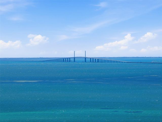 7400 SUNSHINE SKYWAY LANE S 121, St Petersburg, FL 33711