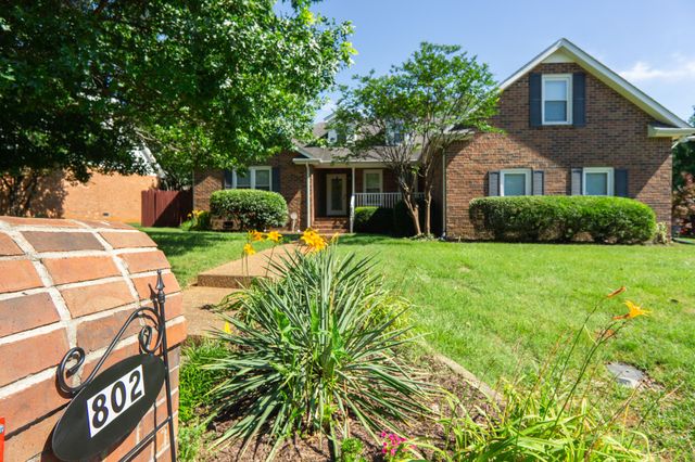 802 Judson Close, Murfreesboro, TN 37130