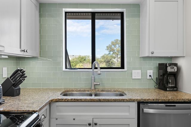 2064 Long Bend Drive, Seabrook Island, SC 29455