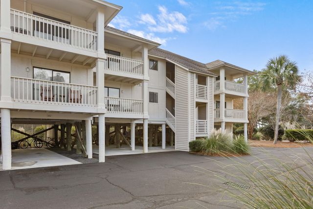 2064 Long Bend Drive, Seabrook Island, SC 29455