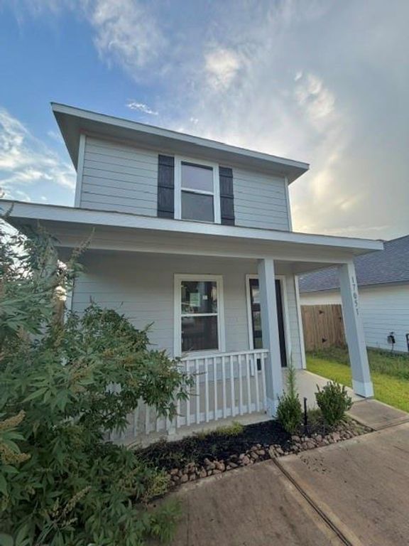 17051 Marie Village Drive, Conroe, TX 77306