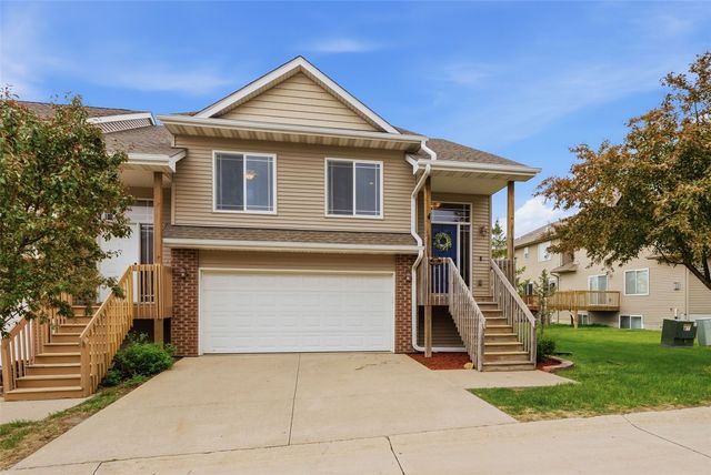 1809 Goose Lake Circle, North Liberty, IA 52317