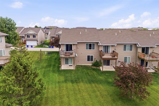 1809 Goose Lake Circle, North Liberty, IA 52317