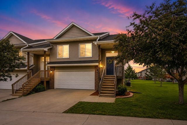 1809 Goose Lake Circle, North Liberty, IA 52317