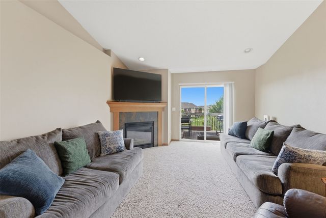 1809 Goose Lake Circle, North Liberty, IA 52317
