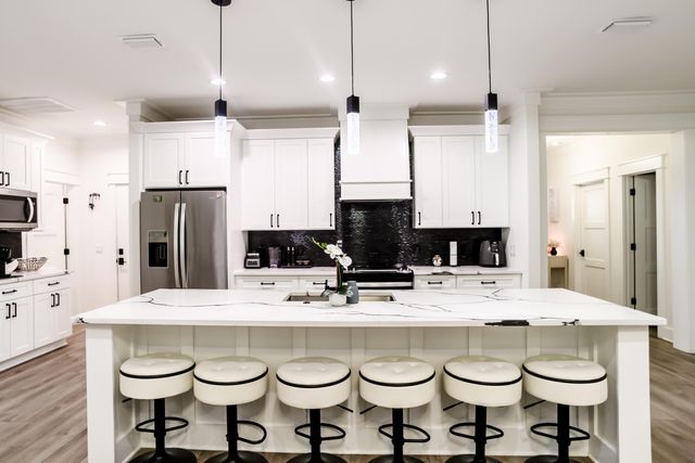 192 Bayou Circle, Freeport, FL 32439