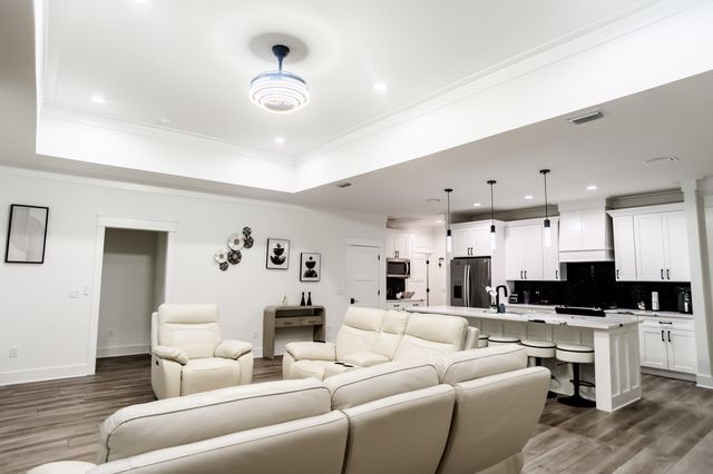 192 Bayou Circle, Freeport, FL 32439