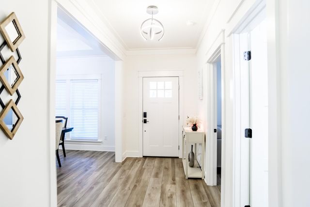 192 Bayou Circle, Freeport, FL 32439