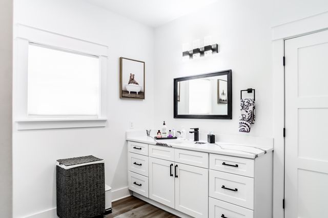 192 Bayou Circle, Freeport, FL 32439