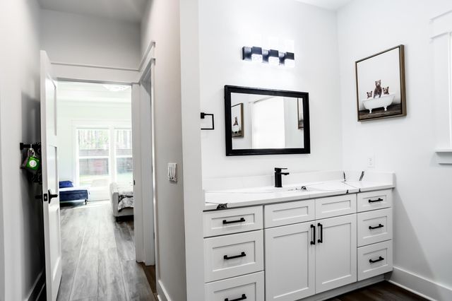 192 Bayou Circle, Freeport, FL 32439