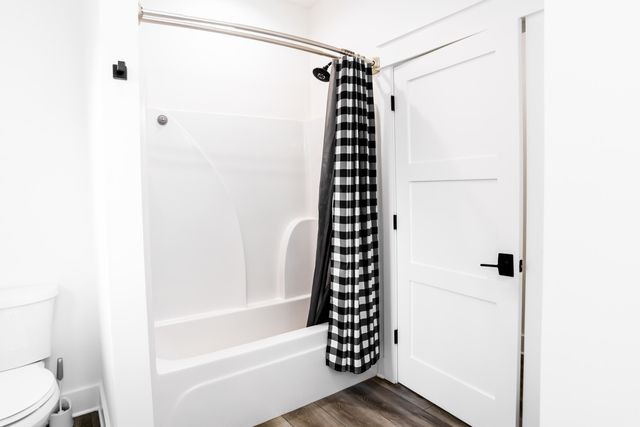 192 Bayou Circle, Freeport, FL 32439