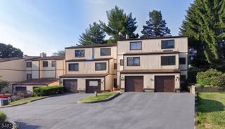 48 Ellen Heath Dr 48, Old Bridge Twp., NJ 07747