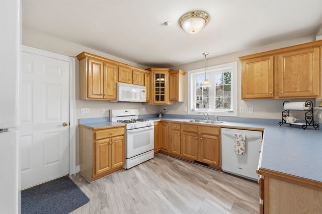 3 Absalom Lane, Hollis, NH 03049