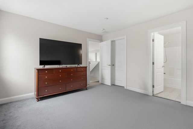 3 Absalom Lane, Hollis, NH 03049