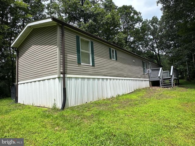 110 WINSLOW DR, Augusta, WV 26704