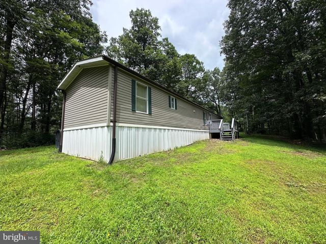 110 WINSLOW DR, Augusta, WV 26704