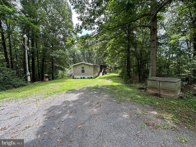 110 WINSLOW DR, Augusta, WV 26704