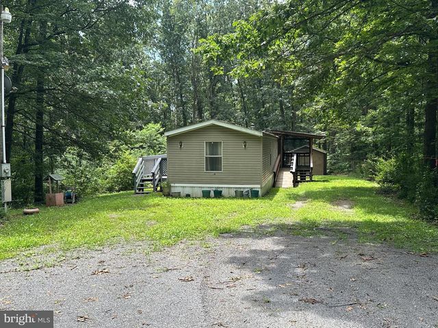 110 WINSLOW DR, Augusta, WV 26704