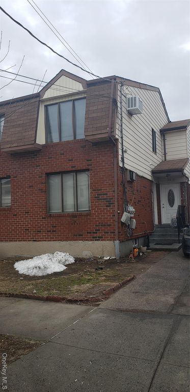 18411 144th Road, Springfield Gardens, NY 11413