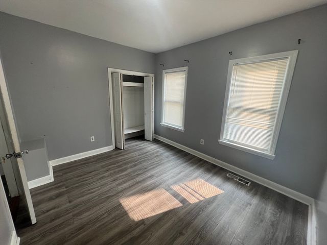 30 Lewis 1, Worcester, MA 01610