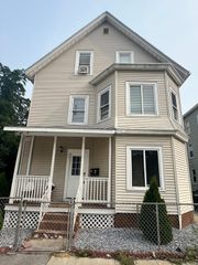30 Lewis 1, Worcester, MA 01610