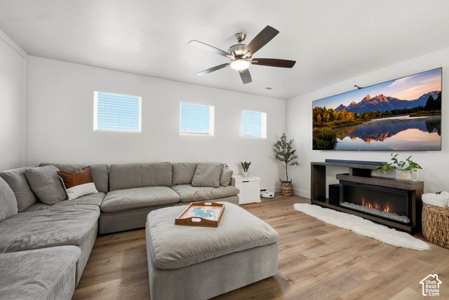 2373 N 3825 W, Plain City, UT 84404