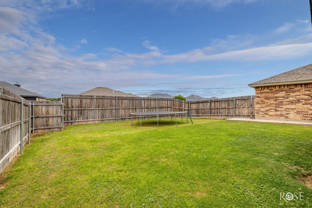 Image 28 of property listing at 5033 Scarlet Oak Lane, San Angelo, TX 76904