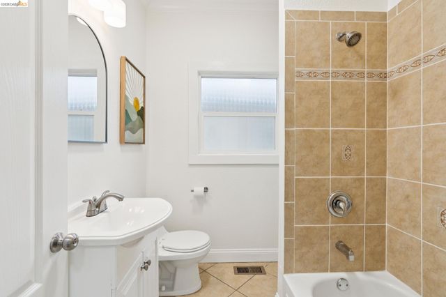 5534 Adeline, Oakland, CA 94608
