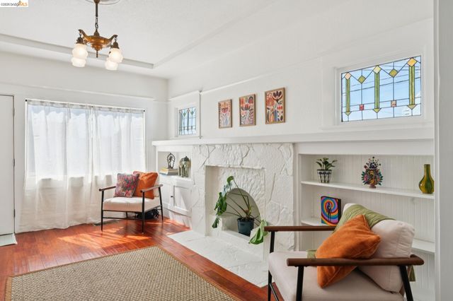 5534 Adeline, Oakland, CA 94608