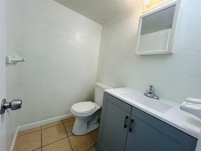 2777 L B MCLEOD ROAD D, Orlando, FL 32805