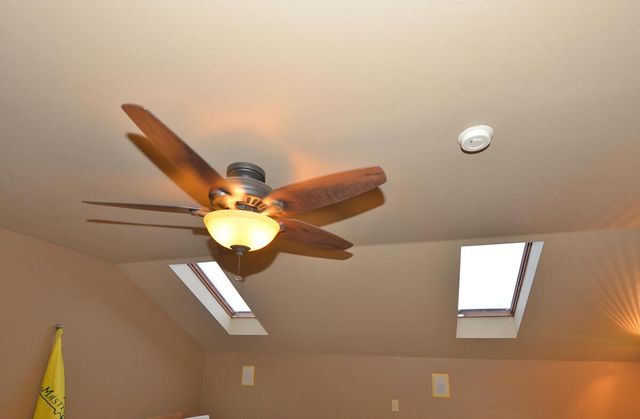 6244 Partridge Hills DRIVE, Mount Pleasant, WI 53406