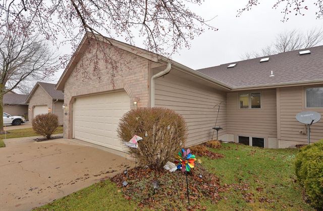 6244 Partridge Hills DRIVE, Mount Pleasant, WI 53406