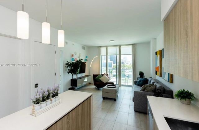 3900 Biscayne Blvd S-906, Miami, FL 33137