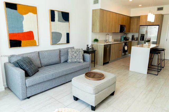 3900 Biscayne Blvd S-906, Miami, FL 33137