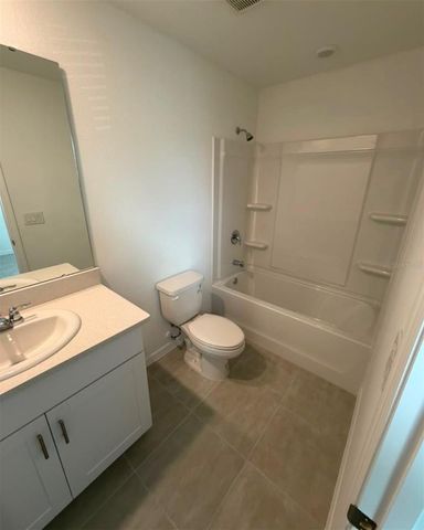 2864 SKYLINE LOOP, Kissimmee, FL 34758