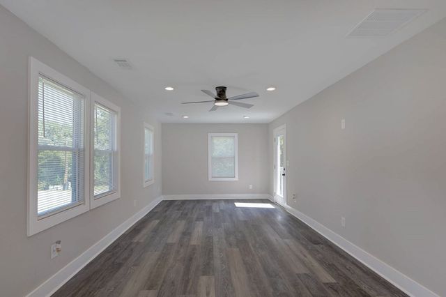 326 Mobley Street, Hamilton, GA 31811