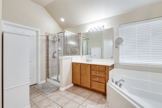 3609 Dalton Street, Fort Worth, TX 76244
