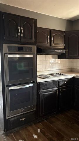 4547 Bessie Avenue, St Louis, MO 63115