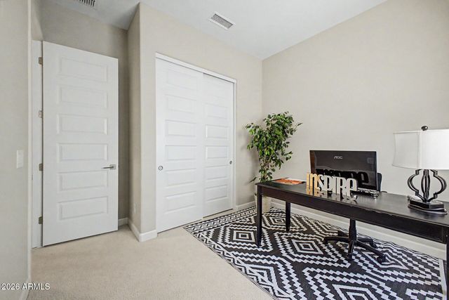 3983 W SERPENTINE Drive, San Tan Valley, AZ 85144
