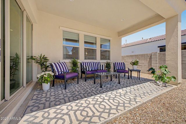 3983 W SERPENTINE Drive, San Tan Valley, AZ 85144