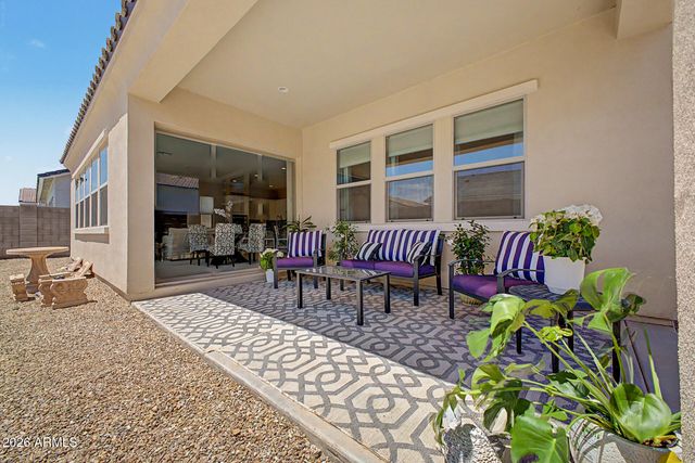 3983 W SERPENTINE Drive, San Tan Valley, AZ 85144