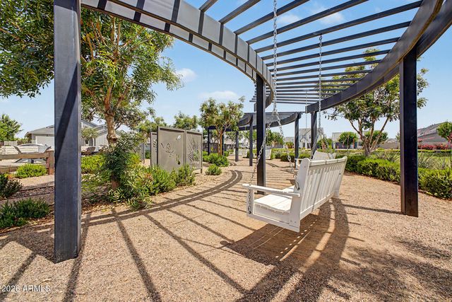 3983 W SERPENTINE Drive, San Tan Valley, AZ 85144