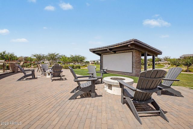 3983 W SERPENTINE Drive, San Tan Valley, AZ 85144