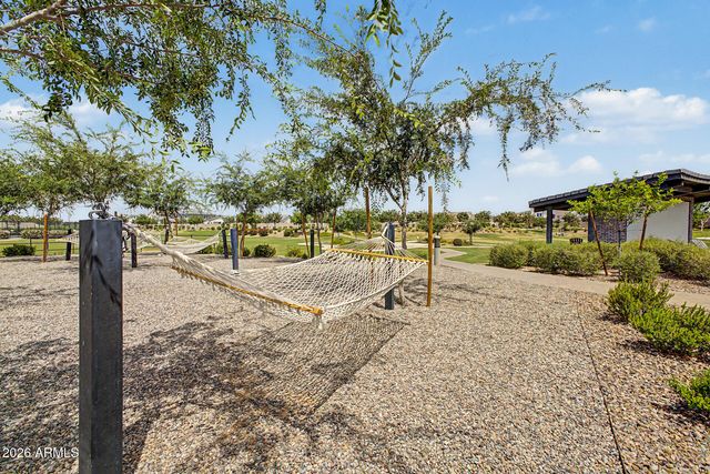 3983 W SERPENTINE Drive, San Tan Valley, AZ 85144