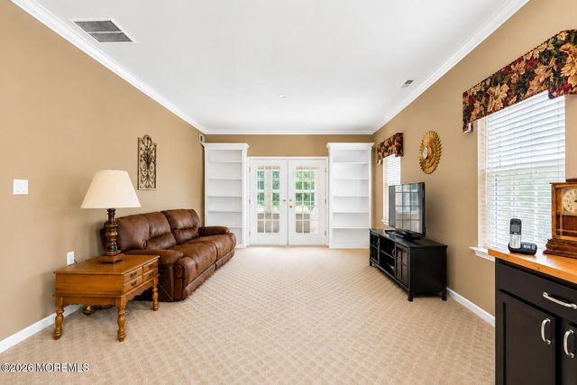 29 Arcadia Drive, Manchester, NJ 08759