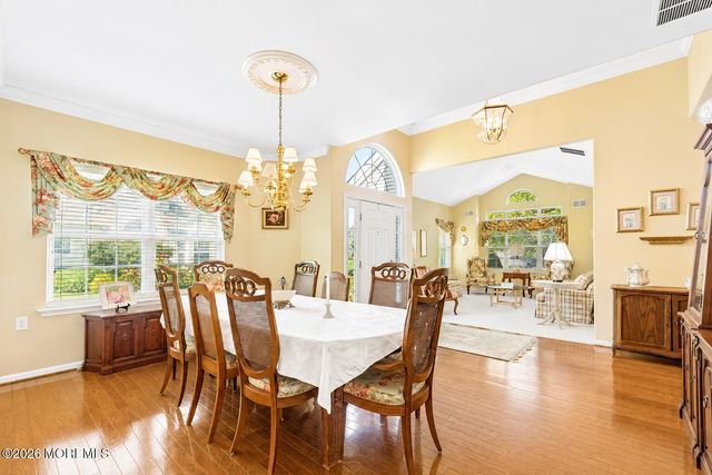 29 Arcadia Drive, Manchester, NJ 08759