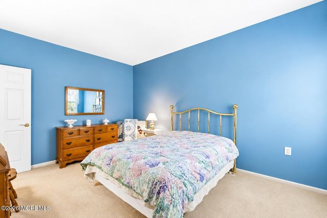 29 Arcadia Drive, Manchester, NJ 08759